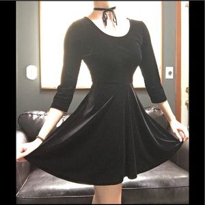 Vintage 3/4 Sleeve Velvet Skater Dress & Choker